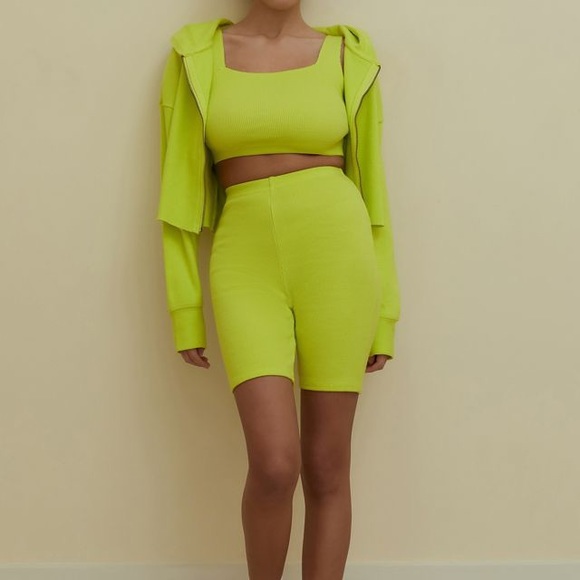 NWOT Ribbed Bike Short - Picture 4 of 6